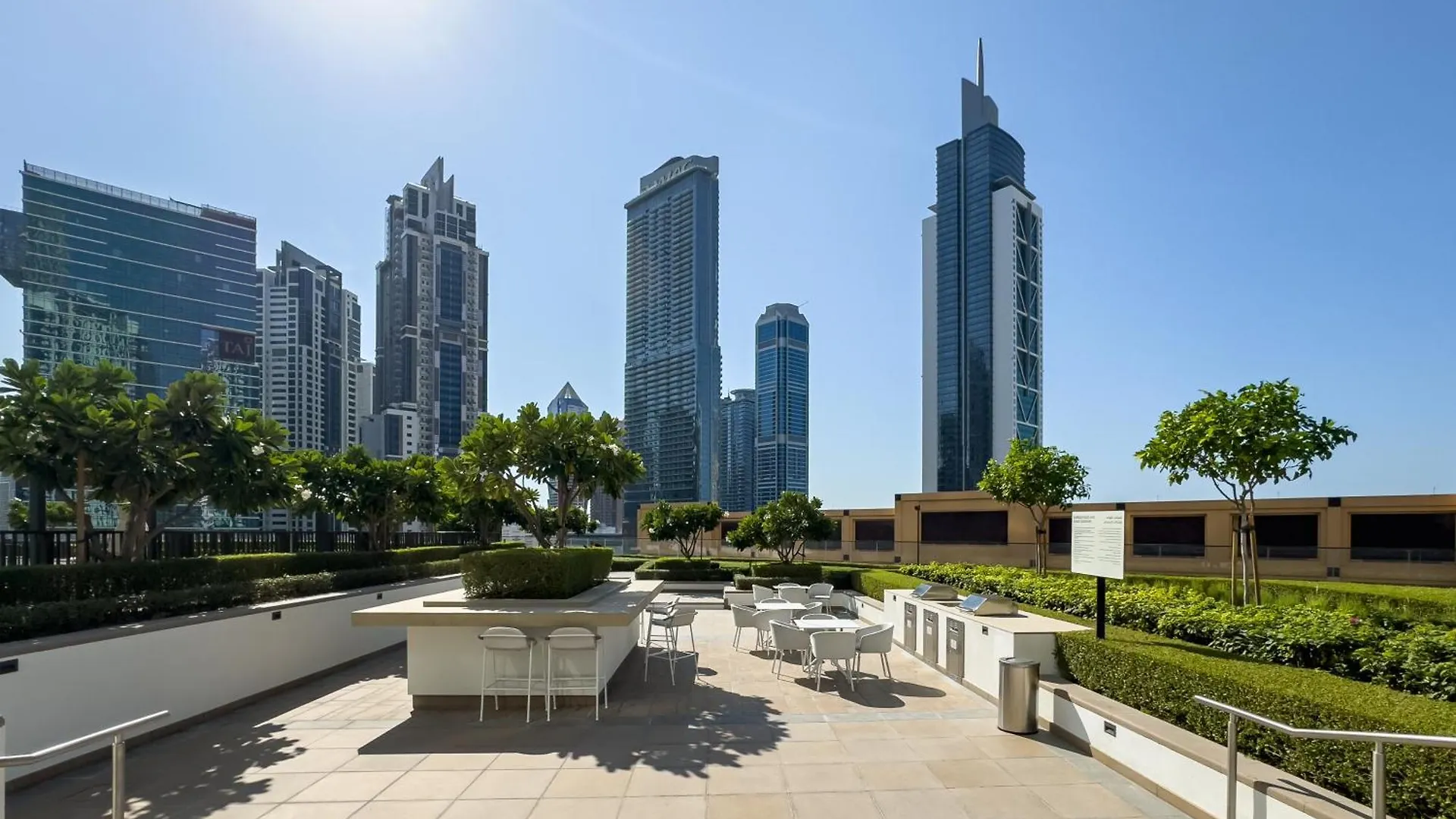 Brand New - Modern 1Br In Downtown I Near Burj Khalifa & Dubai Mall Apartment